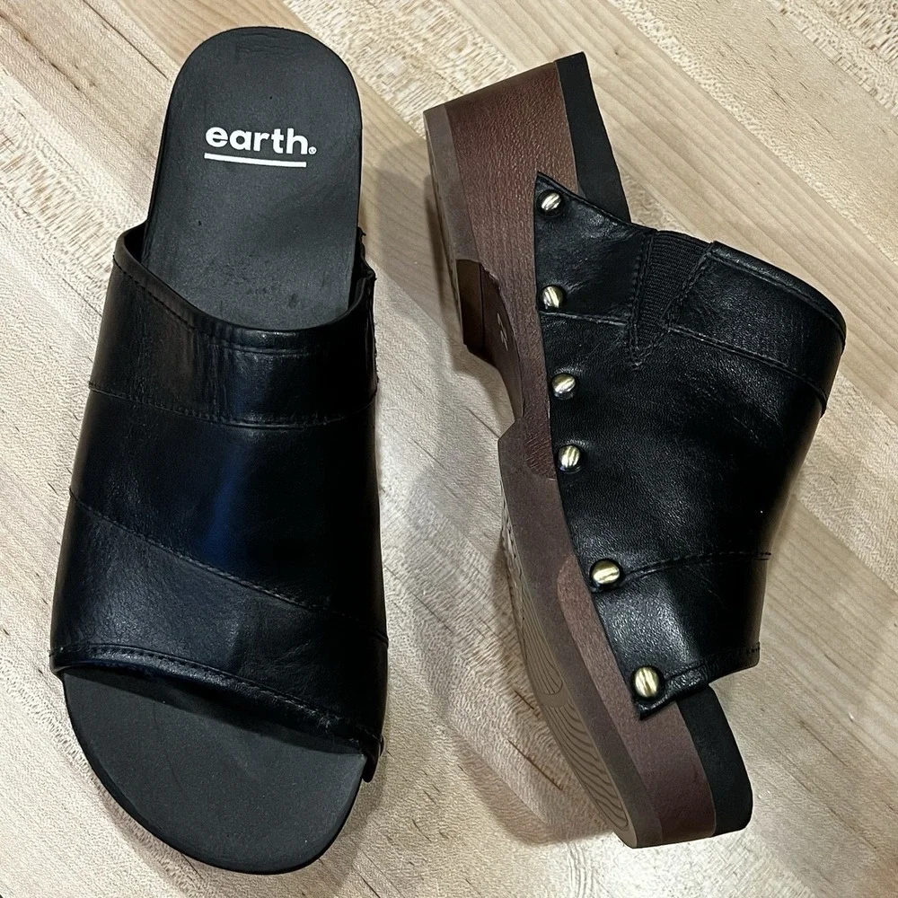 Earth Pine Tiga Soft Calf Black Leather Platform Slides, Women's Size 8